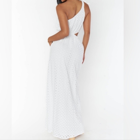 NWT Show Me Your Mumu take me out white eyelet maxi dress - Picture 2 of 4